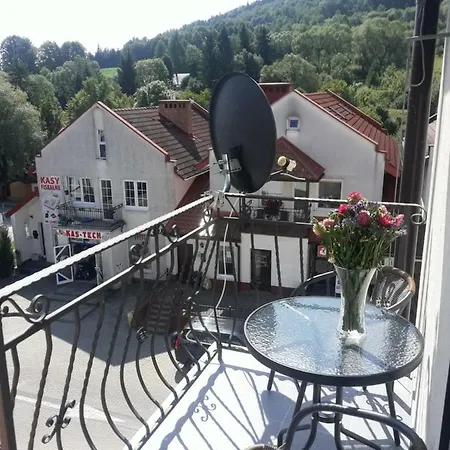 Apartament Szczesliwy Ustrzyki Dolne Esterno foto